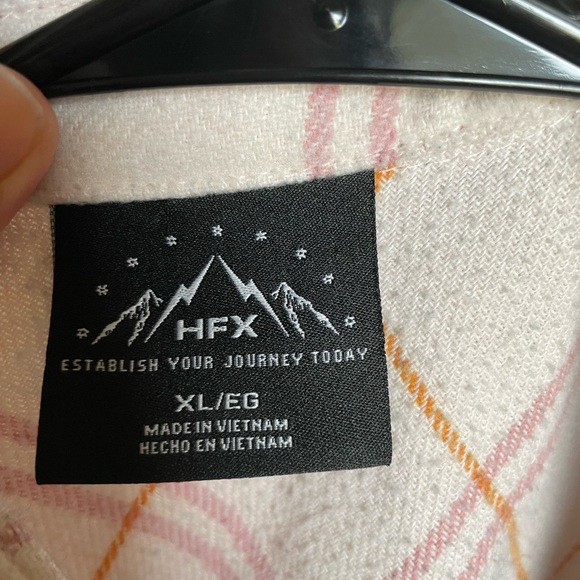 Pink shacket - Picture 3 of 4